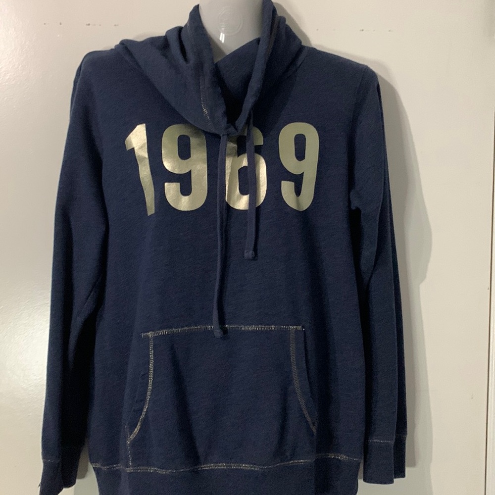 Navy blue Gap sweater!